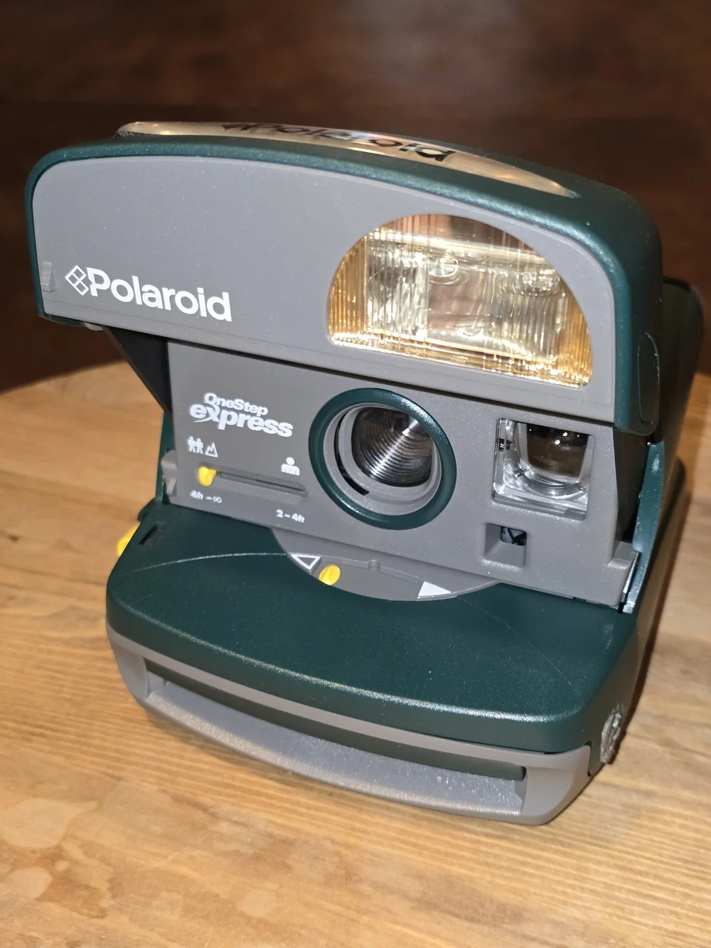 Vintage Polaroid OneStep Express 600 Instant Film Camera Green – Untested